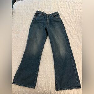 [NWT] The Lasso Sneak Jeans, Size 30 | Mother